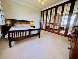 Photo 32- click for photo gallery